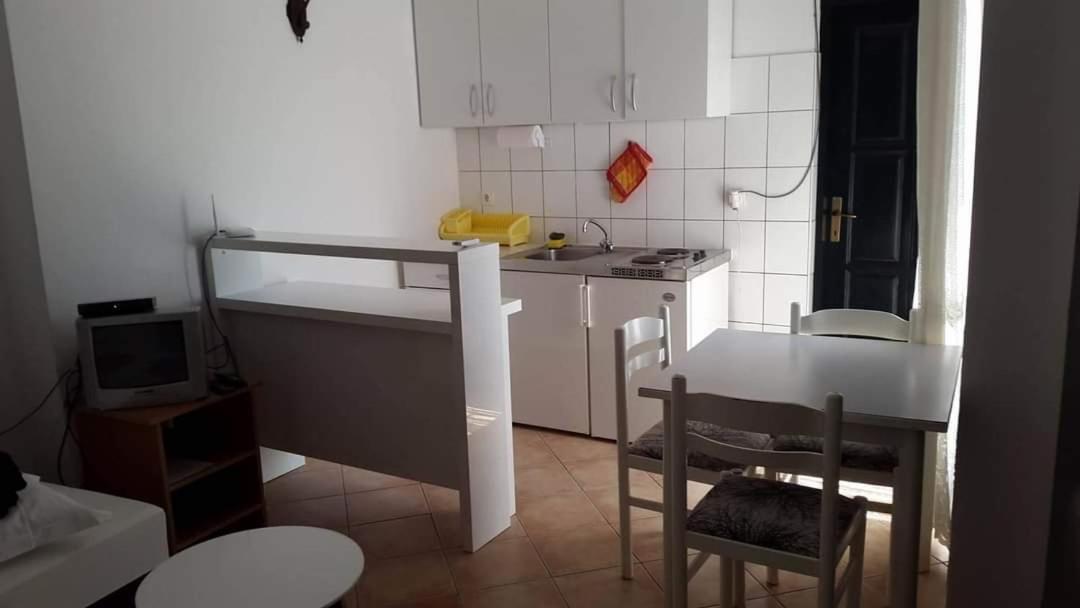 Apartmani Linda Vodice Extérieur photo