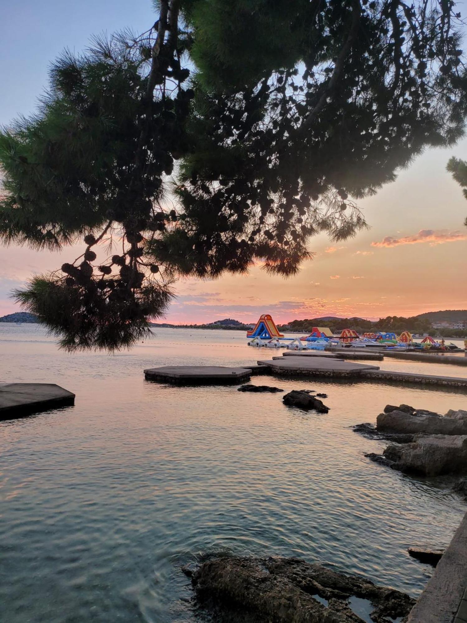 Apartmani Linda Vodice Extérieur photo